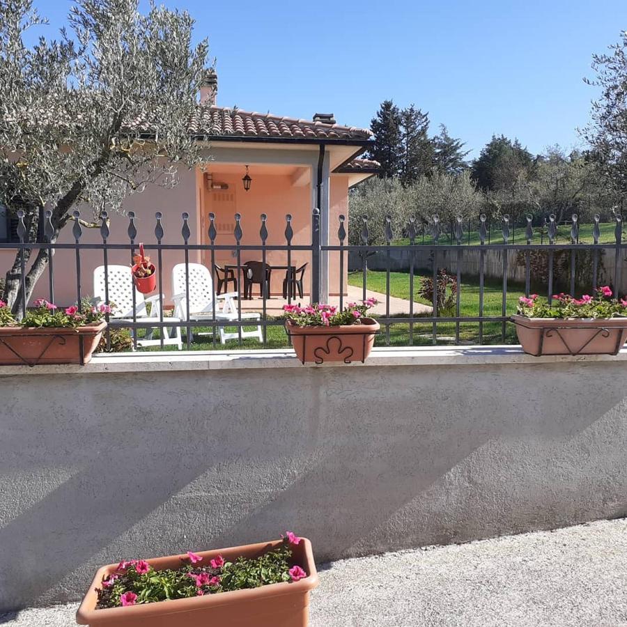 Residence Ai Campi Da Golf Saturnia Bagian luar foto