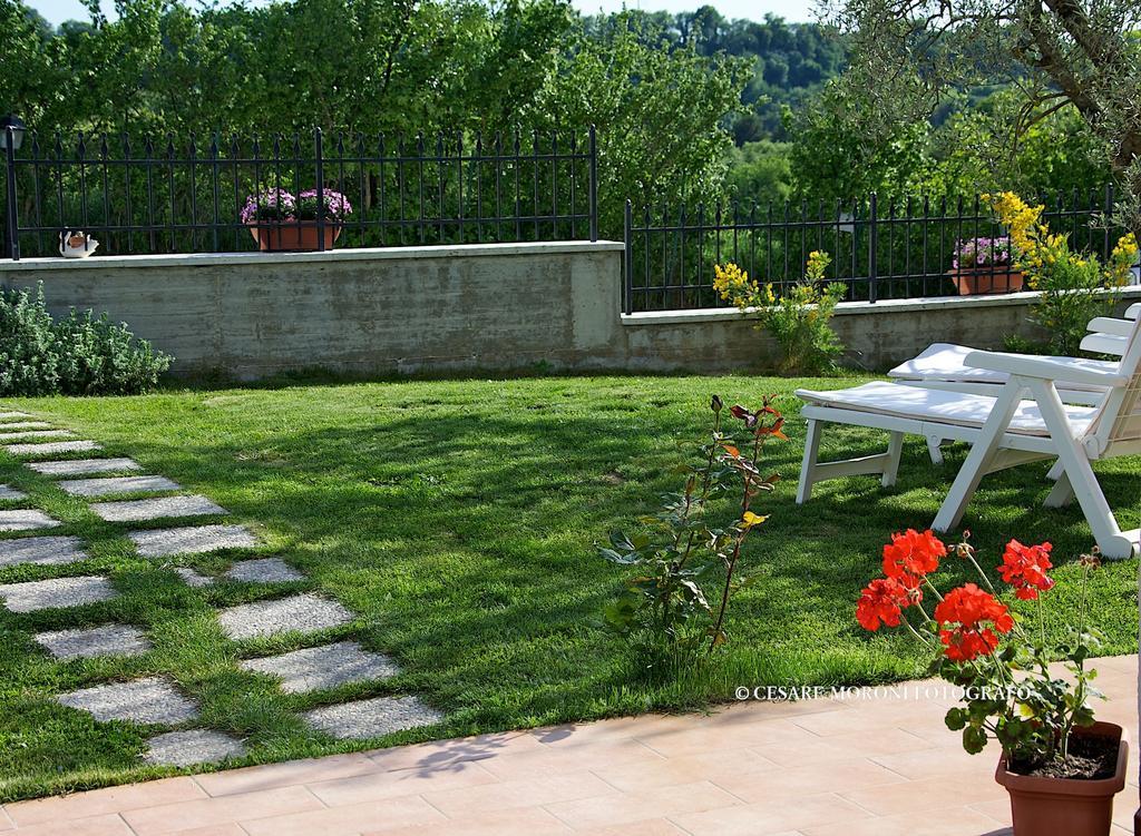 Residence Ai Campi Da Golf Saturnia Ruang foto